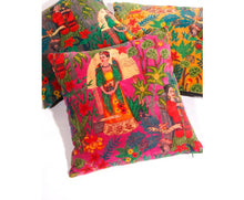 Load image into Gallery viewer, CUSHION COVER MEXICO MUERTES RED 45CM

