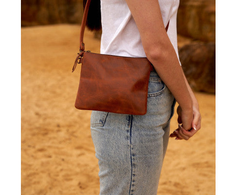 COGNAC LEATHER CROSSBODY BAG